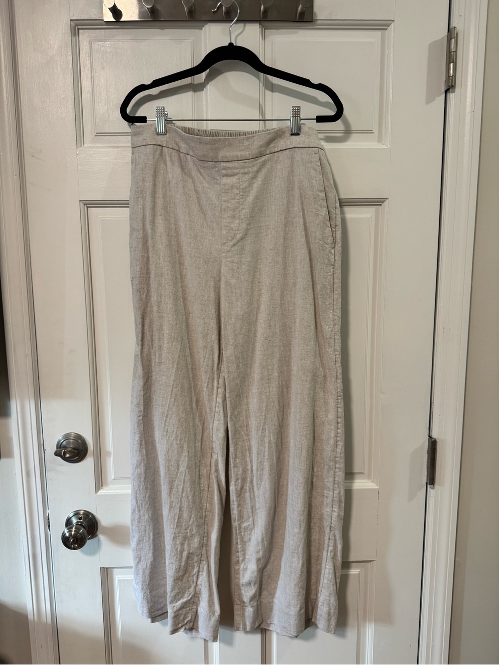 Like New Banana Republic Wide-Leg Linen Blend Pants in Light Beige